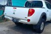 Jual model Mitsubishi Triton 2014 bekas 5