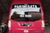 Dijual mobil bekas Isuzu Elf 2.8 Minibus Diesel, Bali  3