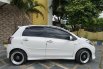 Kalimantan Selatan, dijual cepat mobil Toyota Yaris S 2009 bekas 6