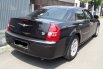 Jual mobil bekas murah Chrysler 300C 300C 2011 di Jawa Barat  2