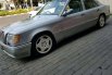 Jawa Timur, jual mobil Mercedes-Benz 320 1995 dengan harga terjangkau 5