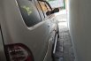 Mobil Isuzu Panther 2012 GRAND TOURING dijual, Jawa Timur 5