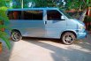 Mobil Volkswagen Caravelle 1999 2.5 Automatic dijual, Jawa Barat 1