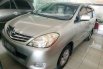 Mobil Toyota Kijang Innova 2.0 G 2010 dijual, Jawa Tengah  2