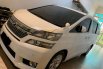 Mobil Toyota Vellfire 2014 V terbaik di DKI Jakarta 5