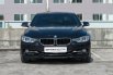 Jual mobil BMW 3 Series 320i Sport AT 2015 bekas di Jawa Timur 4