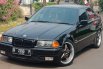 Dijual mobil bekas BMW 3 Series 320i 1995, DKI Jakarta 4