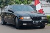 Dijual mobil bekas BMW 3 Series 320i 1995, DKI Jakarta 7