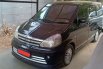 Jawa Barat, Nissan Serena Highway Star 2011 kondisi terawat 1