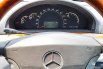 Dijual mobil bekas Mercedes-Benz S-Class S 280 2001, Banten 9