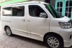 Dijual mobil bekas Daihatsu Luxio X, Jawa Tengah  3