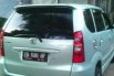 Nusa Tenggara Timur, Daihatsu Xenia 2008 kondisi terawat 3