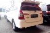 Jual Toyota Kijang Innova 2.5 E 2015 mobil bekas, Sumatra Utara 3