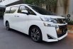 Mobil Toyota Vellfire 2018 G dijual, DKI Jakarta 7