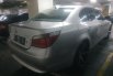 Jual mobil BMW 5 Series 520i 2004 bekas di DKI Jakarta 3