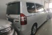 Jual mobil Toyota NAV1 V Limited 2015 harga murah di DKI Jakarta 2