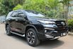 Dijual mobil bekas Toyota Fortuner TRD 2017, DKI Jakarta  3