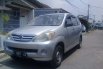 Jawa Barat, Daihatsu Xenia Li 2004 kondisi terawat 3