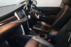 Jual Toyota Kijang Innova 2017 harga murah di Jawa Timur 5