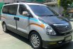 DKI Jakarta, Hyundai H-1 XG 2011 kondisi terawat 4