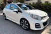 Jual mobil Kia Rio Platinum 2016 bekas, Bali 8