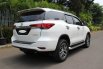 Jual cepat mobil Toyota Fortuner VRZ 2017 terawat di DKI Jakarta 4