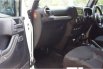 Mobil Jeep Wrangler 2014 Sport CRD Unlimited dijual, DKI Jakarta 10