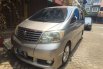 Mobil Toyota Alphard 2005 V dijual, DKI Jakarta 9