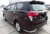 Mobil Toyota Venturer 2017 terbaik di DKI Jakarta 5