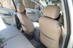 Jual mobil bekas murah Toyota Kijang Innova E 2.0 2005 di Jawa Barat 6