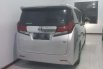 Mobil Toyota Alphard 2016 G terbaik di Sulawesi Selatan 8