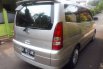 Mobil Nissan Serena 2010 terbaik di DKI Jakarta 10