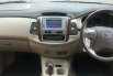Dijual mobil bekas Toyota Kijang Innova V Luxury, Riau  3