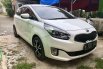 Jual cepat Kia Carens 2013 di Banten 6