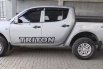 Mobil Mitsubishi Triton 2012 terbaik di Sumatra Utara 1