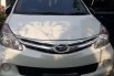 Mobil Daihatsu Xenia 2015 M terbaik di Jawa Barat 6