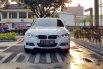 Jual mobil BMW 3 Series 320i 2016 murah di DKI Jakarta 1