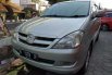 Jawa Timur, jual mobil Toyota Kijang Innova G 2005 dengan harga terjangkau 7