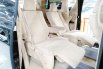 Mobil Toyota Alphard 2009 G terbaik di Jawa Timur 6