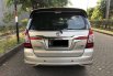 Jual mobil Toyota Kijang Innova V Luxury 2014 bekas, Jawa Timur 5