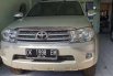 Jual Toyota Fortuner 2010 harga murah di Bali 3