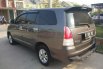 Mobil Toyota Kijang Innova 2010 2.0 G dijual, Jawa Barat 8