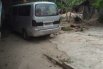 Jual mobil bekas murah Kia Travello 2006 di Lampung 4