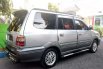 Mobil Toyota Kijang 2001 Krista dijual, Jawa Timur 1