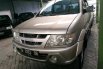 Jual mobil Isuzu Panther GRAND TOURING 2004 harga murah di DIY Yogyakarta 2