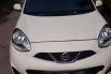 Mobil Nissan March 2015 terbaik di Jawa Barat 6