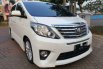 Mobil Toyota Alphard 2012 SC dijual, Banten 8