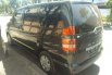 Jual Toyota Noah 2005 harga murah di Jawa Timur 10