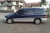 Mobil Kia Carnival 2002 GS terbaik di Jawa Barat 4