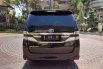 Jawa Timur, Toyota Vellfire ZG 2012 kondisi terawat 1